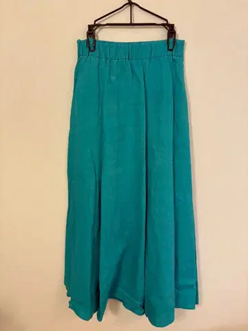 UNITED ARROWS 터콰이즈 롱 스커트