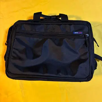 UNITED CLASSY 비즈니스 백 블랙