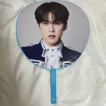 코노 준키 부채