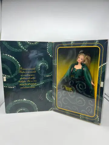 No389 MATTEL Barbie Emerald 1996