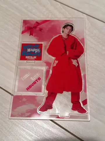 사노 하야토 M!LK 요코아리 빨간색 의상 해피 아크릴 스탠드