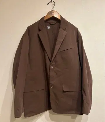 데상트 포즈 DESCENTE PAUSE 2B 테일러드 자켓