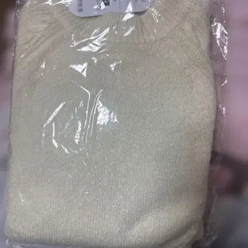 아이보리 니트 스웨터 긴팔 LL 사이즈