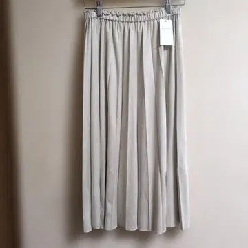 Ballsey 투모로우랜드 플리츠 롱 스커트 라이트 베이지