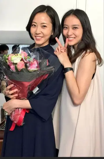 [ 드라마 착용 ] FRAY I.D 바이컬러 원피스 M 프레이 아이디