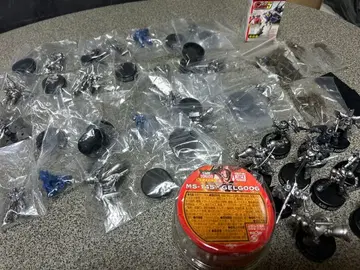 건담 피규어 묶음 판매