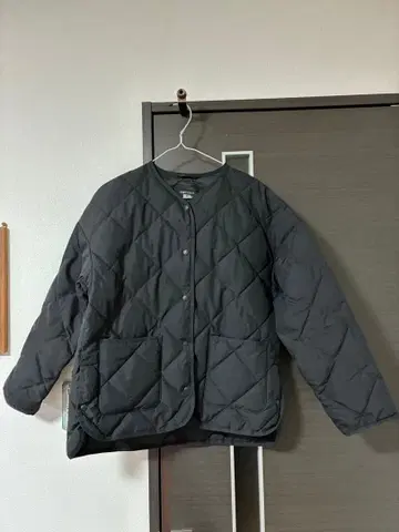 유니클로 퍼프테크 릴랙스 자켓 블랙 S