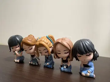 어깨 쿵 Fig. LE SSERAFIM ANTIFRAGILE