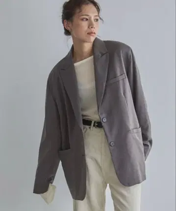 [ 새상품 ] 오버 테일러드 자켓