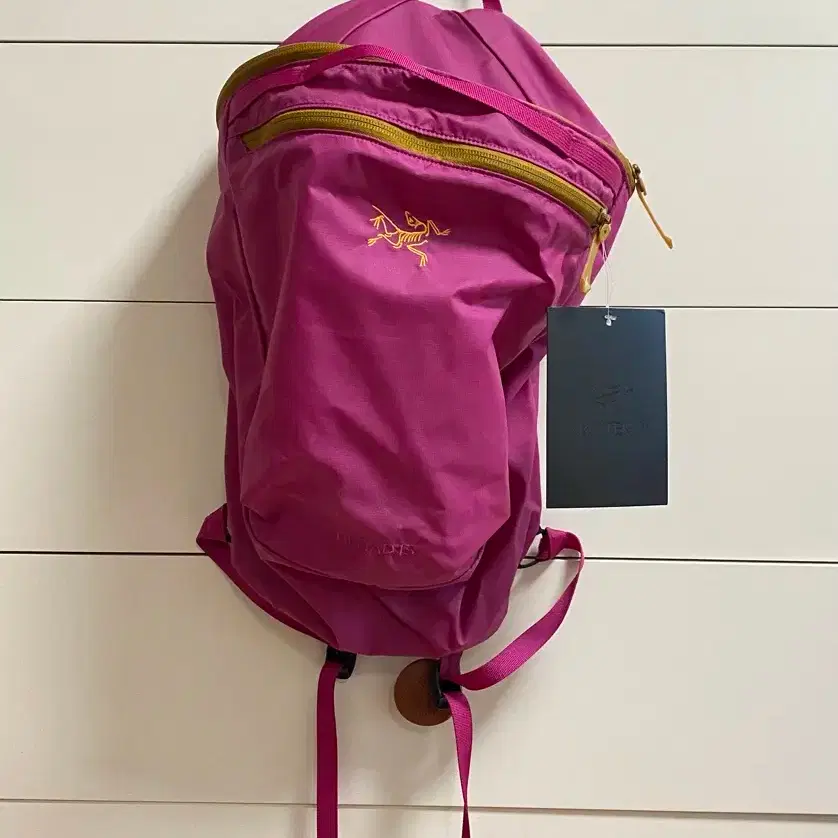 ARC'TERYX | 아크테릭스 Arc'teryx HeliaD15 Backpack Pink Glow on