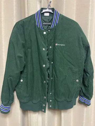 새상품급 챔피온 블루종 자켓 가을/겨울 그린 L