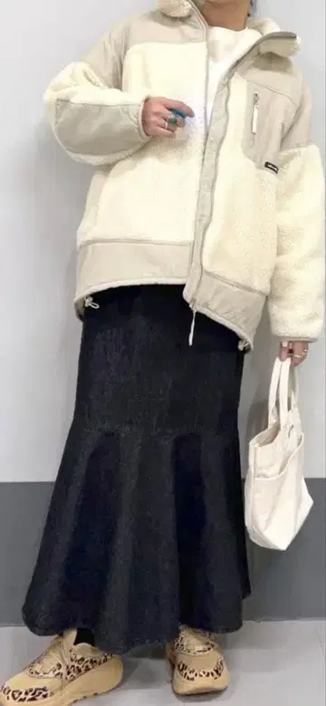 niko and - 절개 보아 플리스 자켓 오버 사이즈