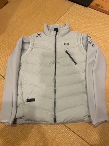 오클리 스컬 2way SYNCHRONISM 다운 자켓 L