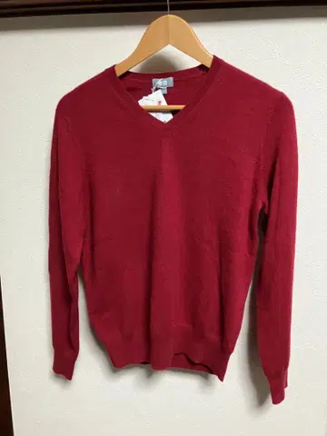 새상품 선물에도! 유니클로 캐시미어 V넥 스웨터 S 15 Red