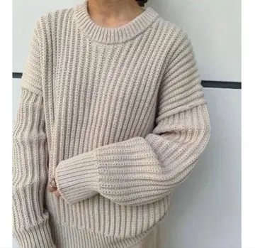 택 포함 미사용 새상품 emmi 로우게이지 니트