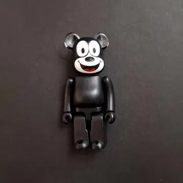 베어브릭 BE@RBRICK 시리즈 24 애니멀 페릭스