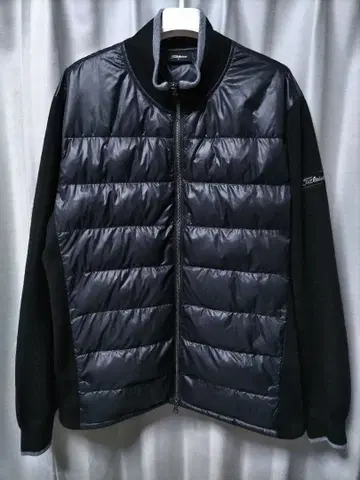 새상품급 타이틀리스트 충전솜 울 절개 자켓 블랙