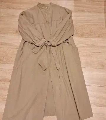 완판템입니다 PUR 이케다 이즈미 베이지 트렌치코트