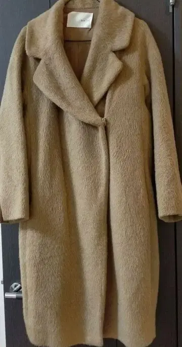 칼리테 샤기 롱 오버코트 사이즈 38