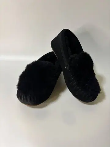 에뮤 퍼 모카신 24cm