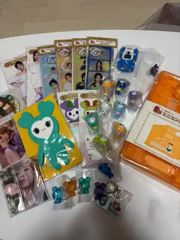 TWICE 굿즈 묶음 판매