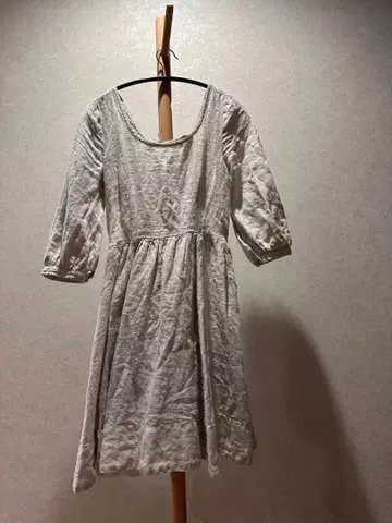 린넨풍 라이트 그레이 7부 소매 원피스