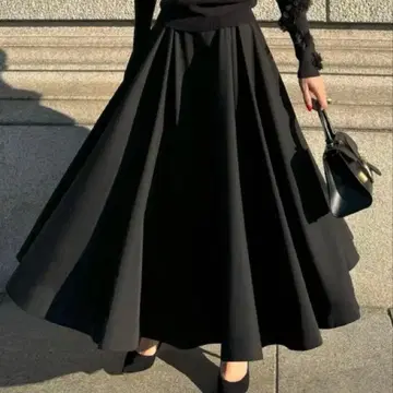 JENNE 입체 플레어 스커트 블랙 S