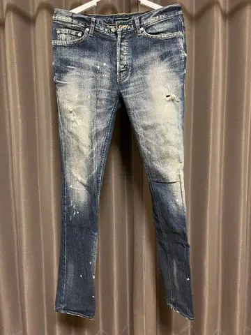 LOUNGE LIZARD 라운지 리자드