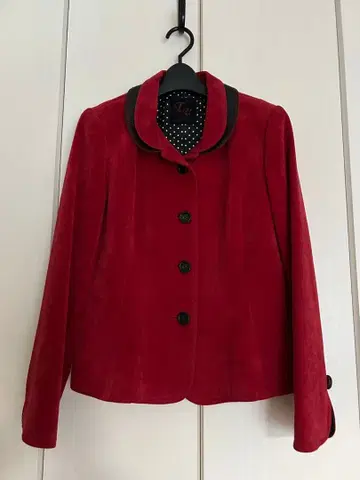 투주르 드 큐즈 자켓