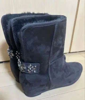 가격 인하 질스튜어트 인힐 보아 비쥬 부츠 다크 그레이 M