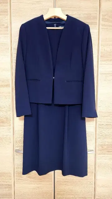 [ 새상품급 ] 23구 원피스 정장 세트 사이즈 40