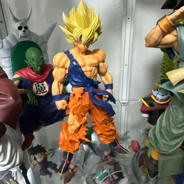 제일복권 드래곤볼Z 슈퍼 사이어인 손오공 피규어 C상 박스 있음