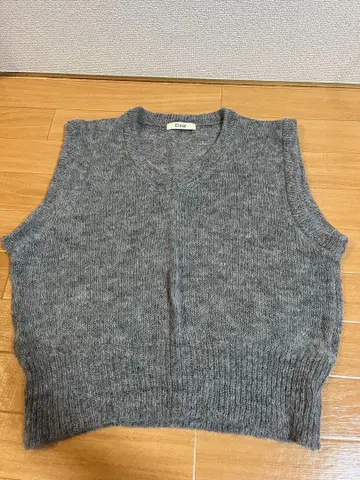 El mar 알파카 혼방 V 니트 베스트
