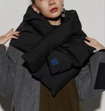 UN3D. 아쓰리 다운 머플러