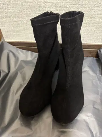 블랙 스웨이드 숏부츠 S 사이즈