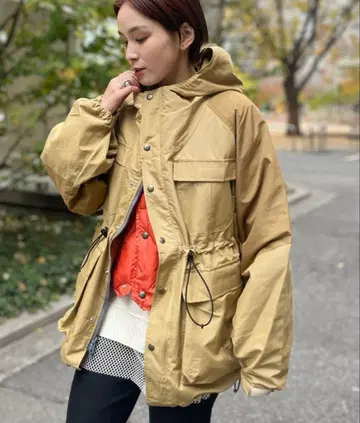 별주 3 WAY WIND MOUNTAIN: 마운틴 후드티 베이지