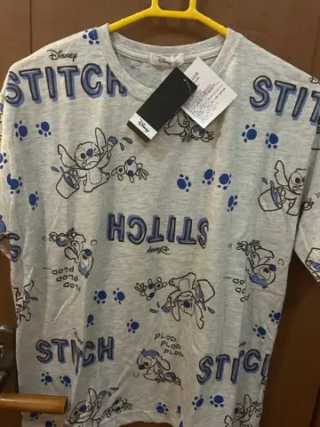 Disney 스티치 T셔츠 M사이즈