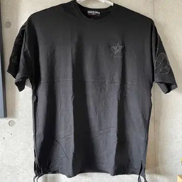 STEALTH STELL'A 블랙 T셔츠 스텔스 스텔라