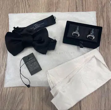 트리트 드레싱 ( L 셔츠 커프스 손수건 나비 넥타이 )