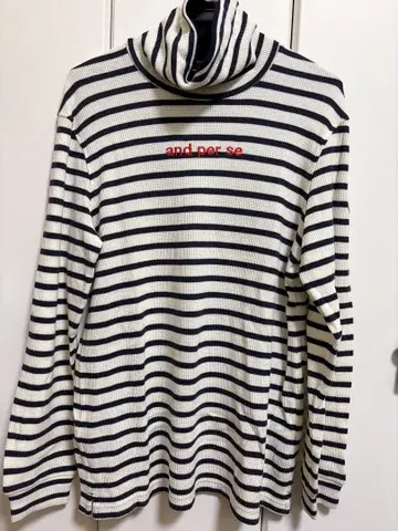 앤퍼시 터틀넥 니트 보더 무늬 L 사이즈