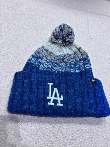 다저스 우승! 47 LA 로고 봉봉 니트 모자 니트 캡