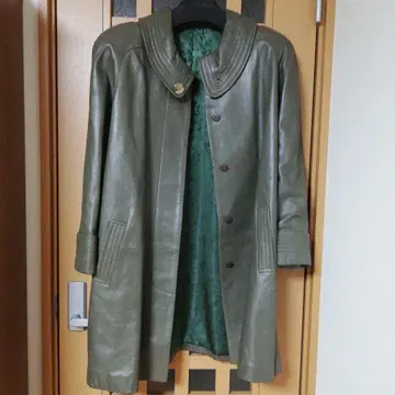양가죽 올리브 그린 레더 코트 80년대