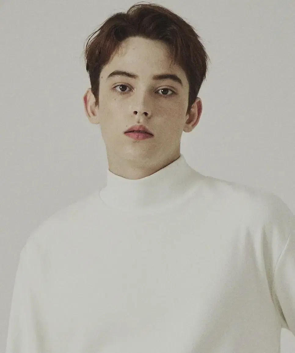 New Product) Filuminate B-Steady Half Pola Neck T-shirt Ivory Plain Long Sleeve