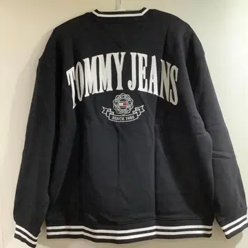 [ 새상품 ] 타미힐피거 블랙 백 로고 맨투맨 XXL