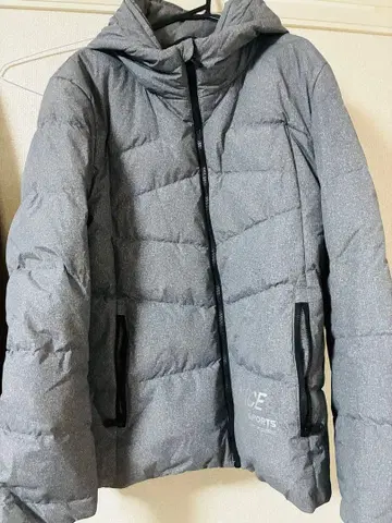 후드 부착 다운 자켓 HLADOWNS