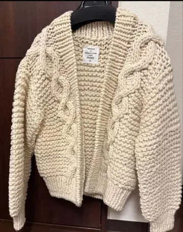 프릭스스토어 페루 니트 가디건