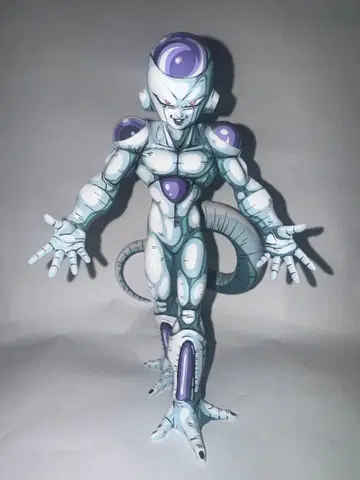 드래곤볼 프리저 아우라ver 2차원 풀 리페인트 피규어