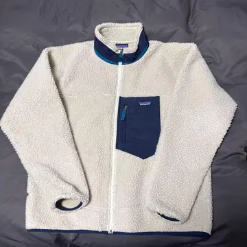 patagonia 레트로X 플리스 자켓 화이트 네이비