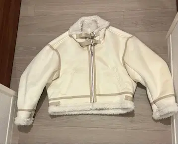 페이크 무스탕 봄버 자켓 S 사이즈