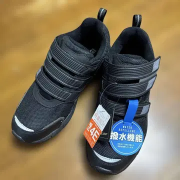 던롭 리파인드 남성용 블랙스니커즈 넓은 4E 25cm